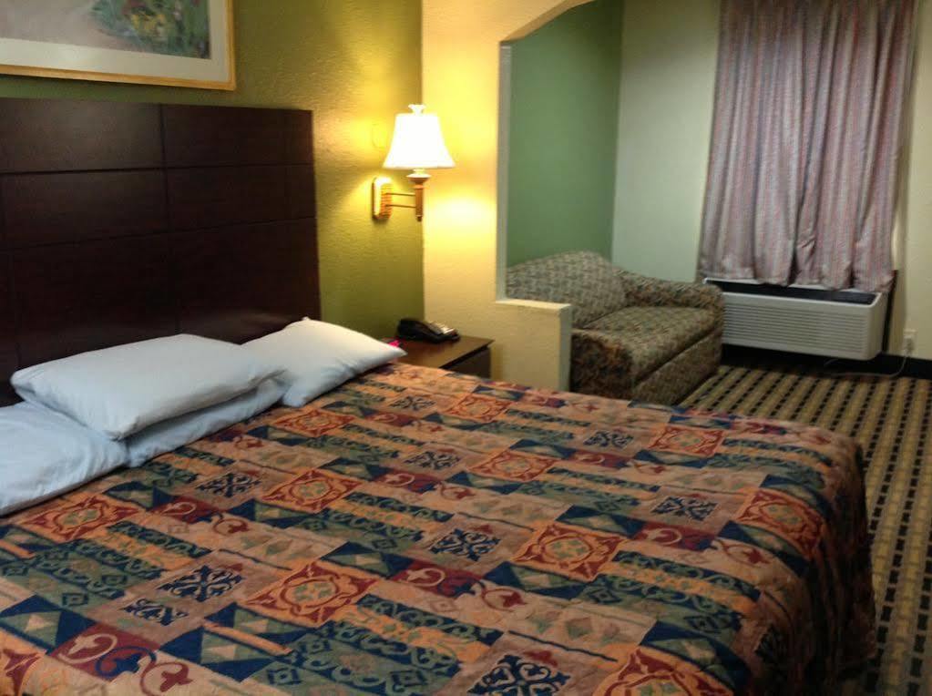 Express Inn Tomball Exterior foto